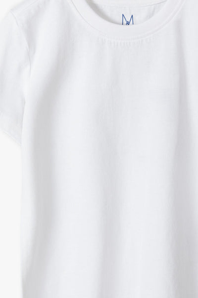 White t-shirt shorts and bag