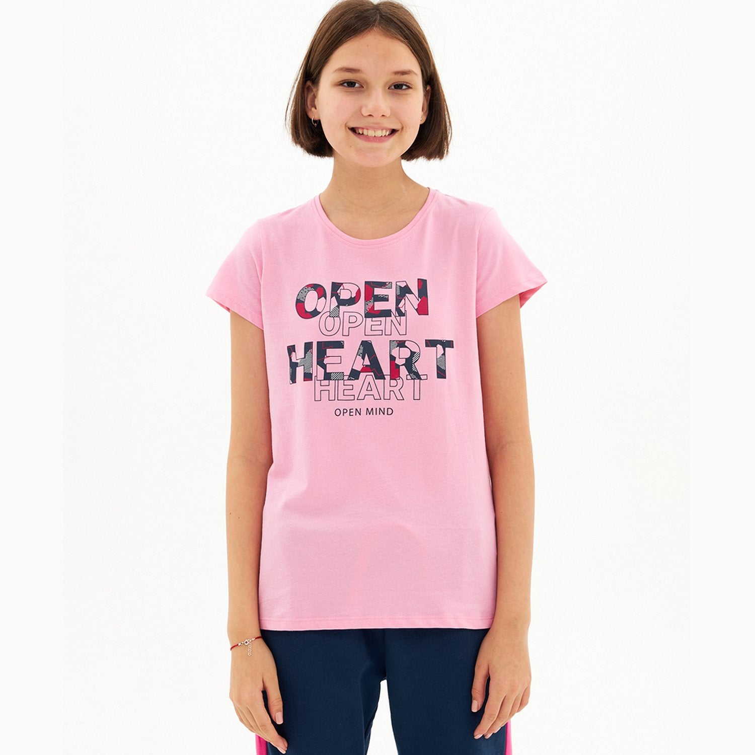 Cotton pink girls' t-shirt with the `` Open heart '' inscription