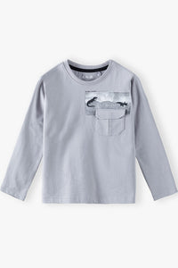 Grey boy's blouse with a print and a pocket